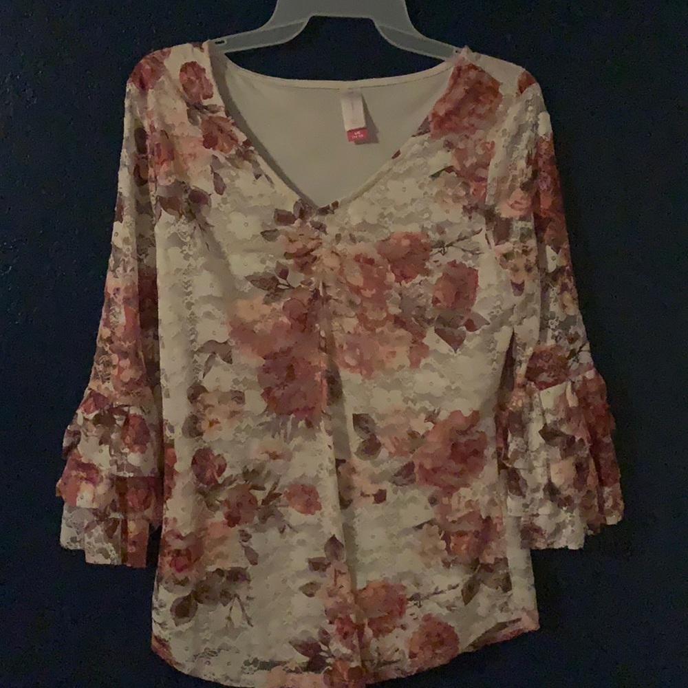 flower blouse